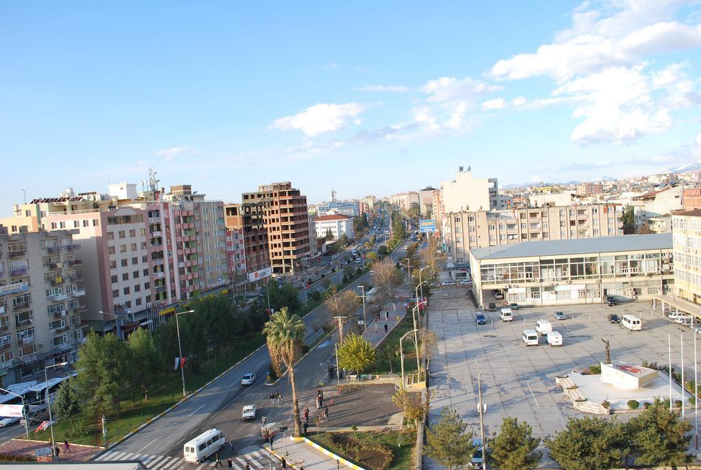 Hotel Grand Iskender Adıyaman Exteriör bild